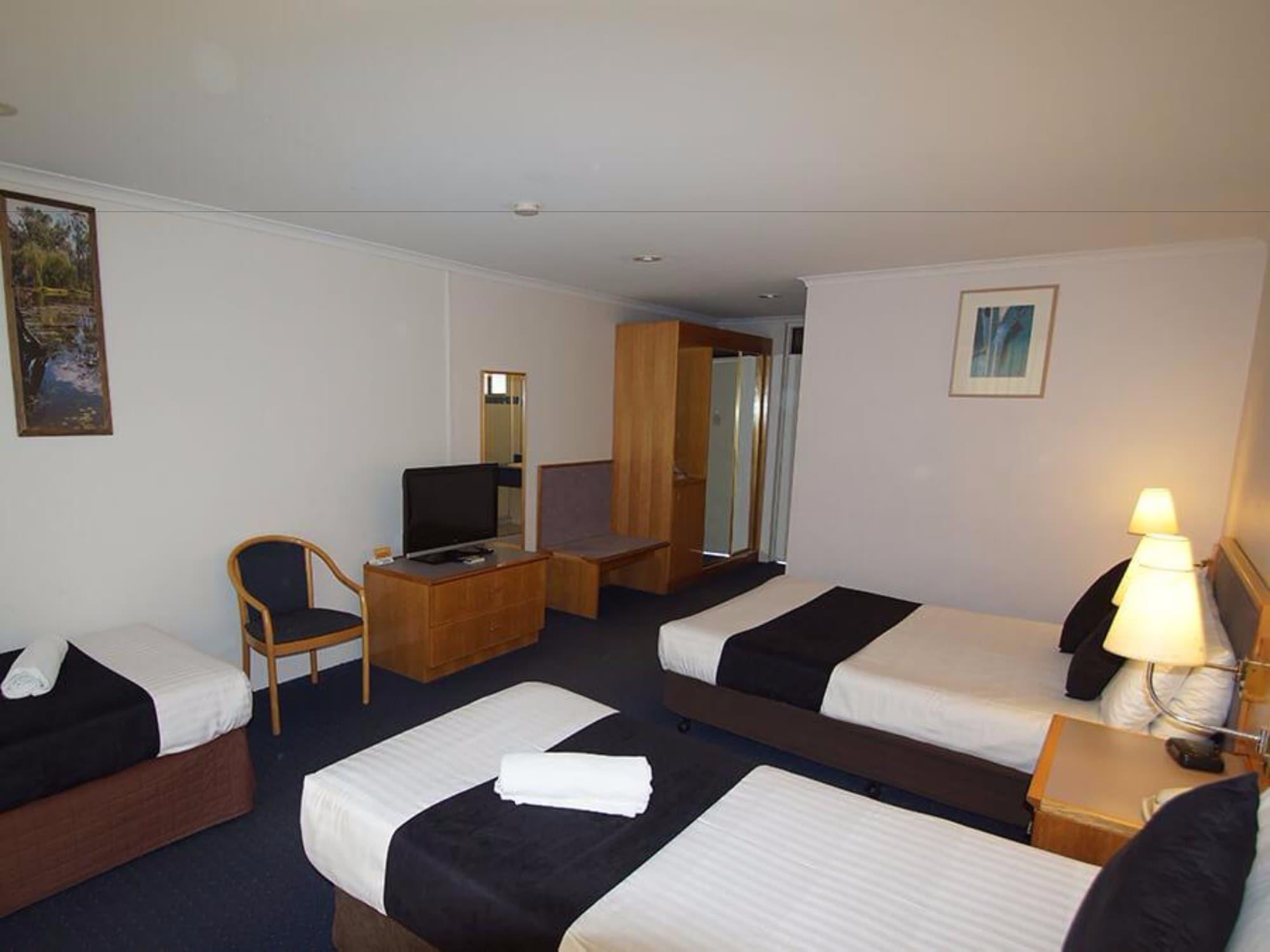 Meninya Palms 3*